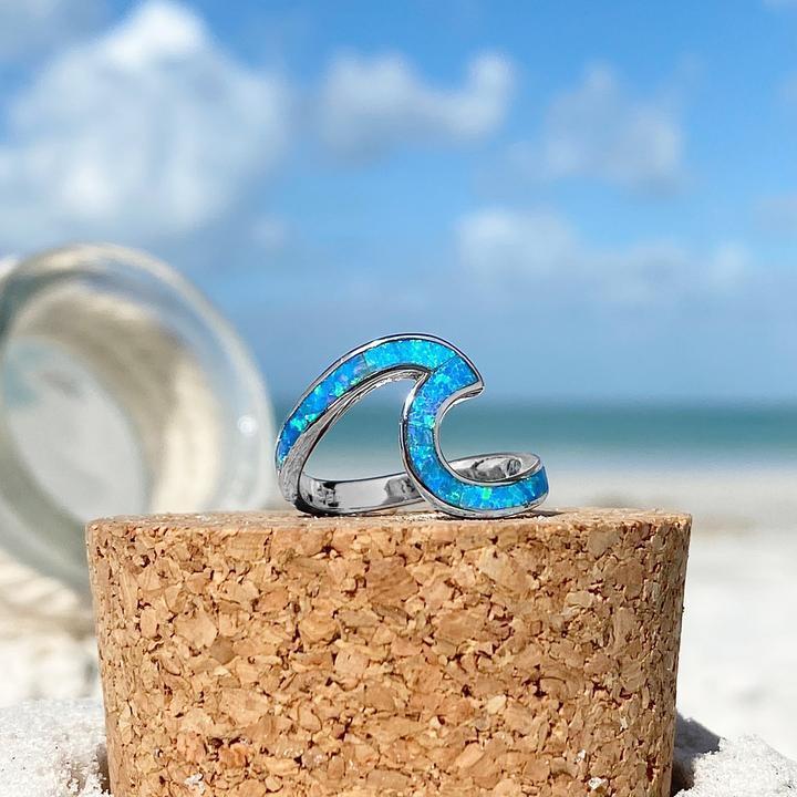 Meereswellenring aus Opal und Silber