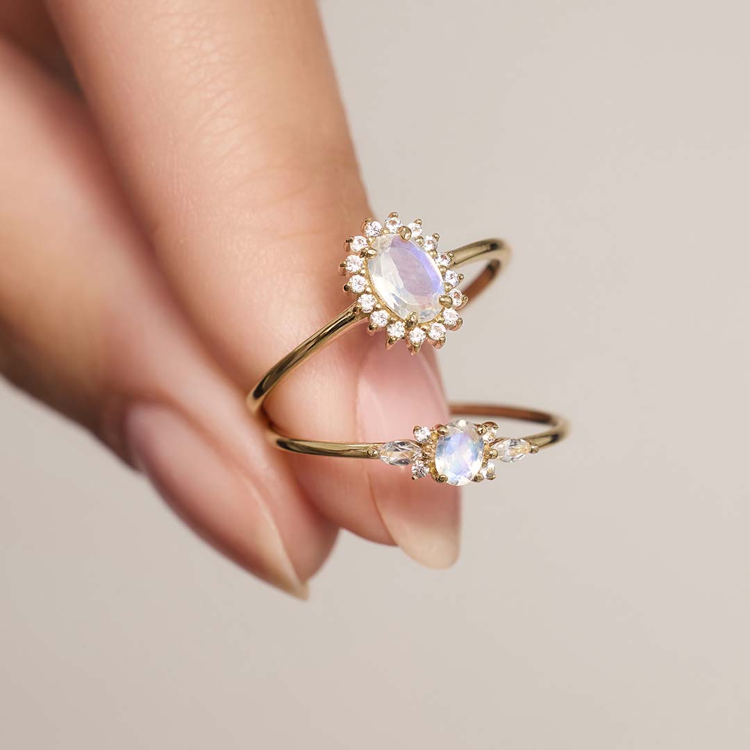 Mondstein Muse Ring | Gold