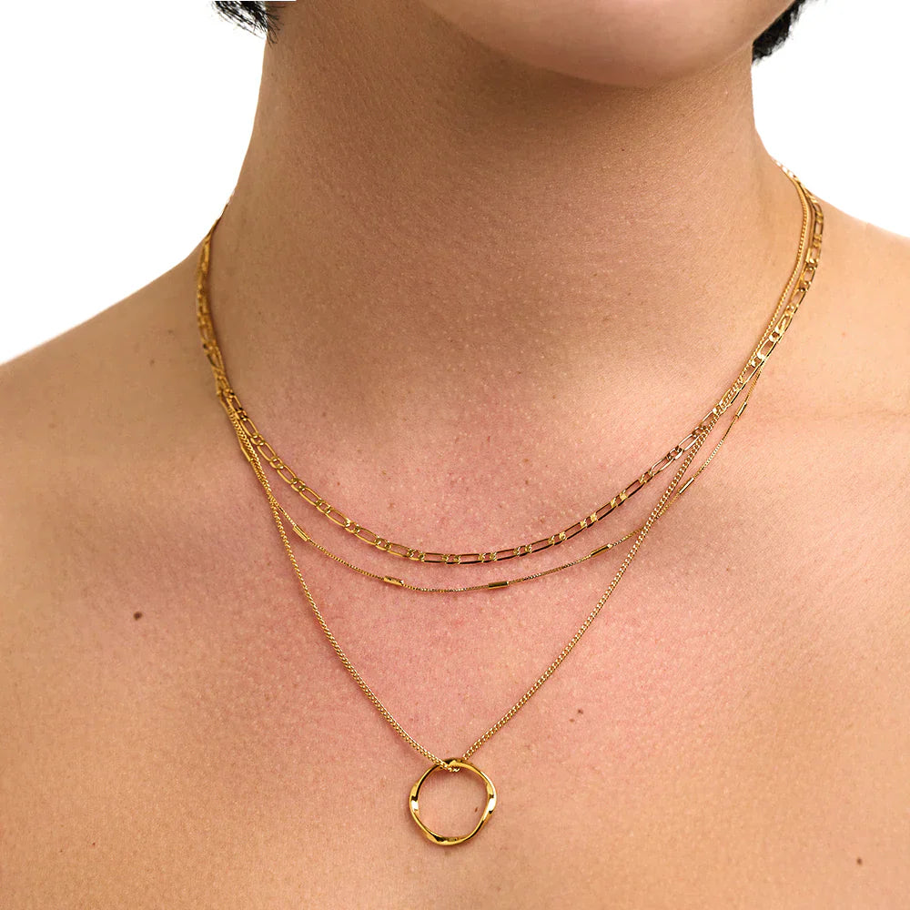Offener Kreis dreireihige Halskette | Gold