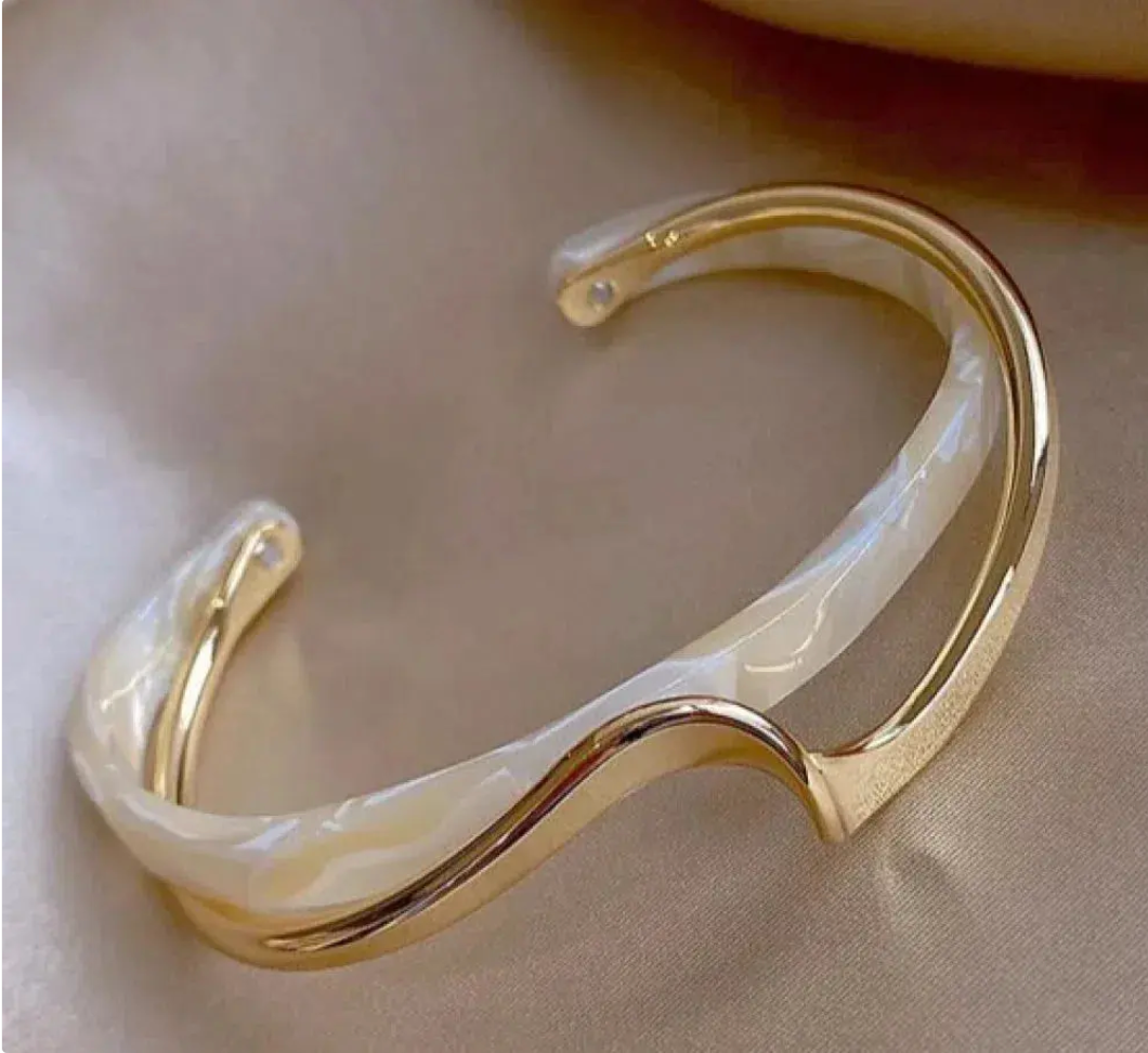 Armbänder