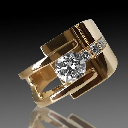Vintage Goldene Unregelmäßige Zirkonia Ring