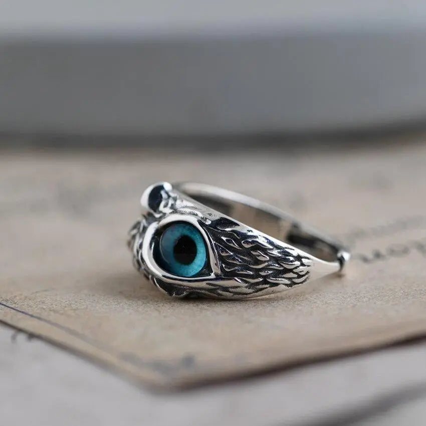 Eule des Glücks verstellbarer Ring aus Silber und Opal