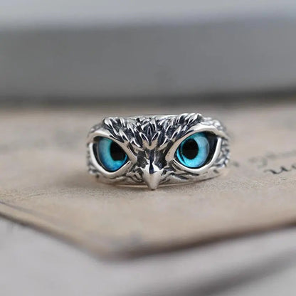 Eule des Glücks verstellbarer Ring aus Silber und Opal