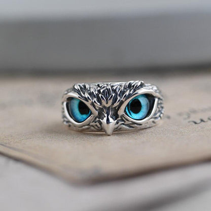 Eule des Guten Glücks verstellbarer Ring aus Silber und Opal