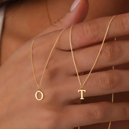 Halskette mit Liebesbrief-Initialen | Gold
