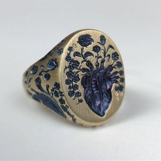 Vintage Blauer Blumenring mit Gold
